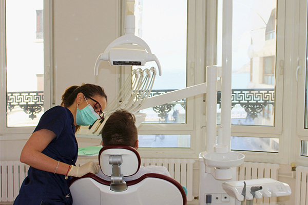 consulta de dentista en Donosti
